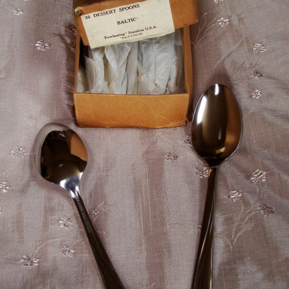 NEW Vintage SET of 36 Everlasting Stainless BALTIC Oval Place Dessert Spoons